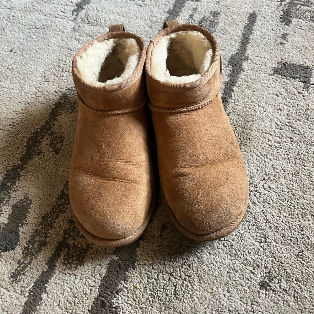 ugg ultra mini shoes